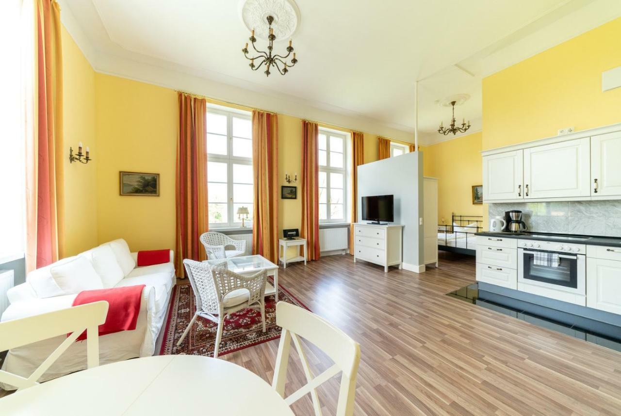 Apartamento Gutshaus Gross Helle Mölln Exterior foto